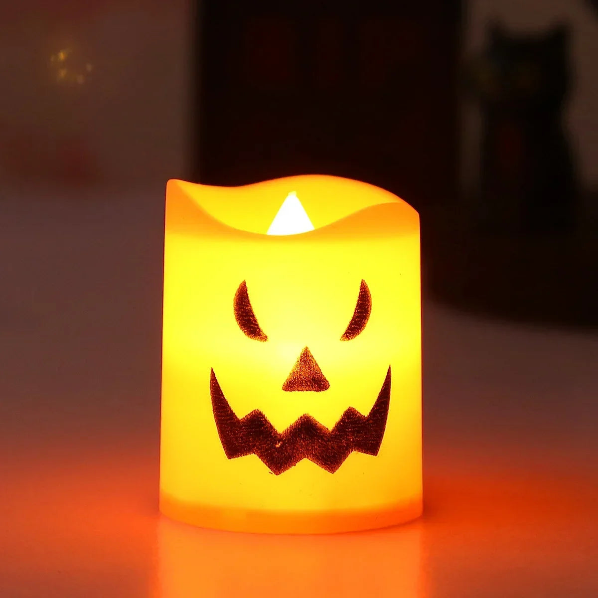 Bougies d’Halloween Minseh – Lot de 6 bougies LED Orange & Jaune à piles