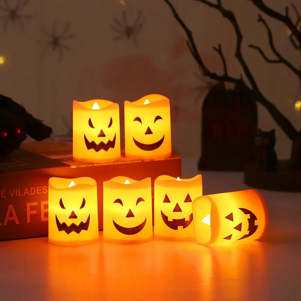 Bougies d’Halloween Minseh – Lot de 6 bougies LED Orange & Jaune à piles