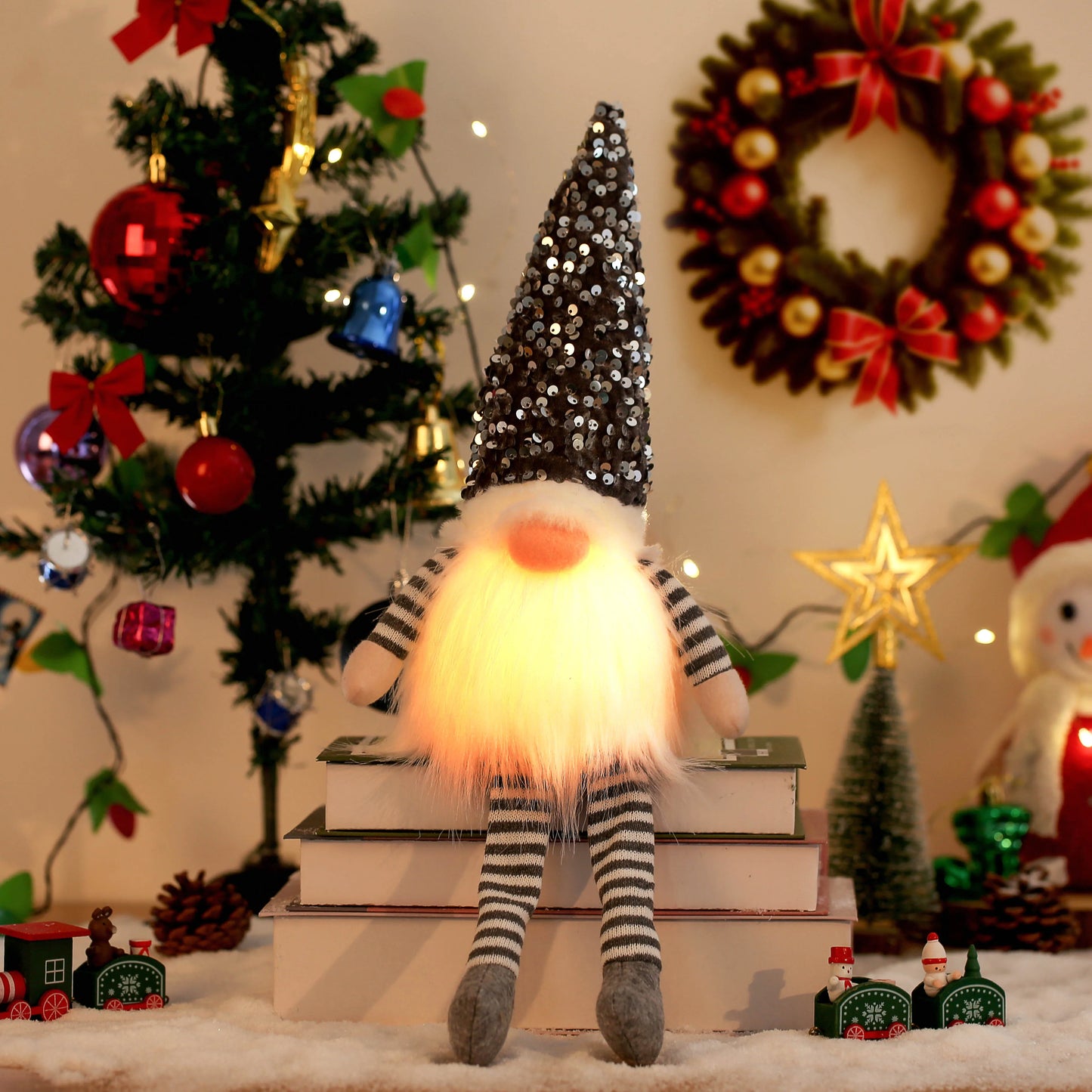Gnome Lumineux Sans Visage LED Minseh™ – Poupée Scintillante pour Décoration de Noël & Veilleuse