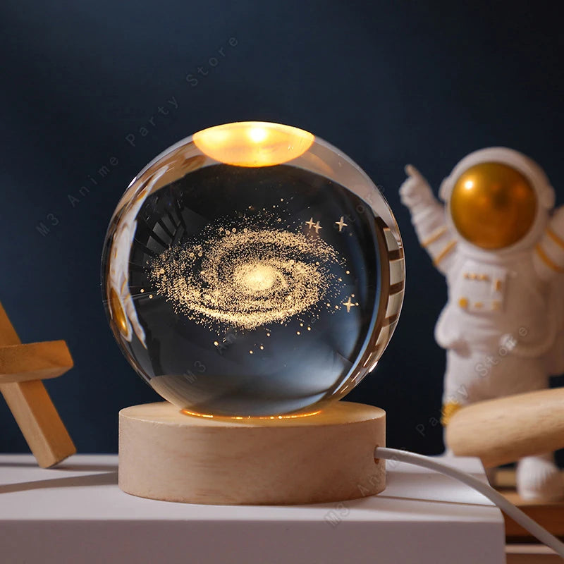 Boule de Cristal 3D Lumineuse – Lune, Saturne & Galaxie | Minseh